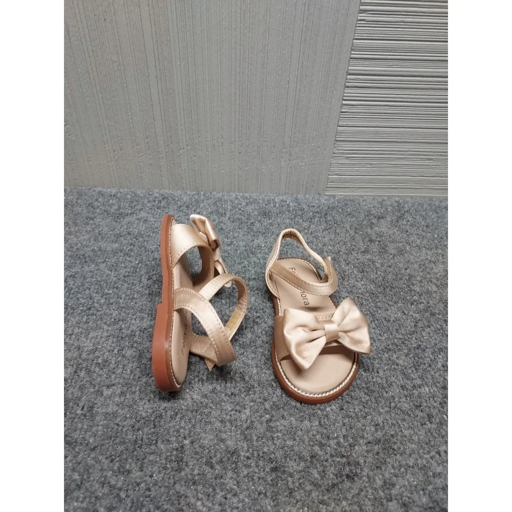 Felix‎ & Flora Toddler Sandals 6 Beige Bow Straps Open Toe Lightweight Outdoor